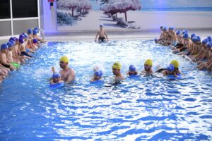 “Yüzme Bilmeyen Kalmasın” Projesiyle 8 Bin 500 Öğrenciyi Yüzme ile Tanıştırıyor