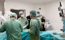 Selçuk Üniversitesi Tıp Fakültesi Hastanesi’ne Robotik Cerrahi Sistemi Kazandırıldı