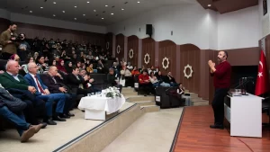 “Kızıl Elma” Konferansı Selçuk Üniversitesi’nde Düzenlendi