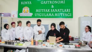Selçuk Üniversitesi’nde Sushi Workshop Etkinliği