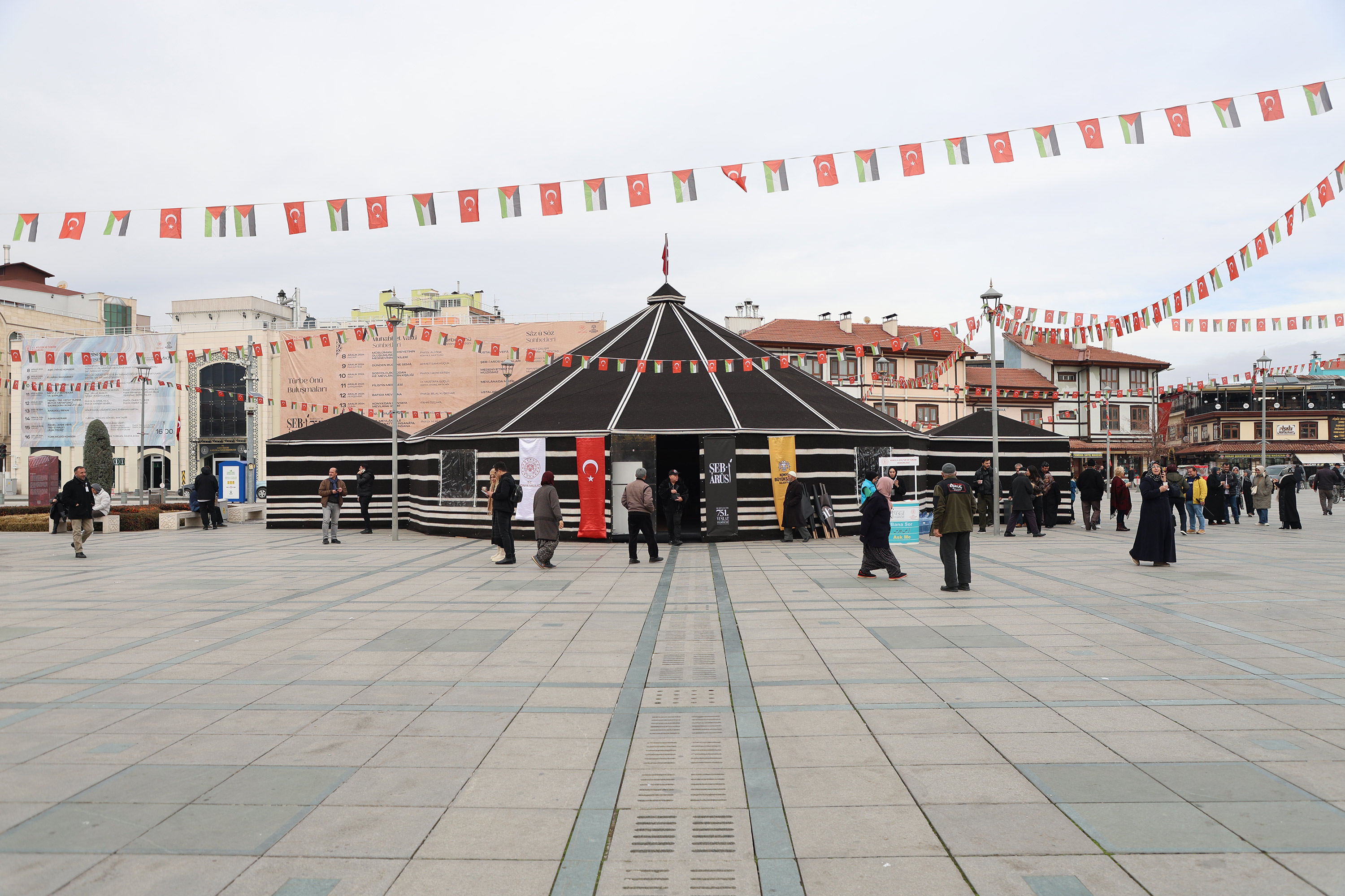 Konya, Hazreti Mevlana'nın 751. Vuslat Yıl Dönümüne Ev Sahipliği Yapıyor
