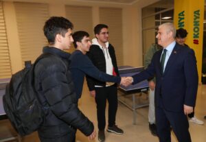 Konya Valisi İbrahim Akın Öğrenci Yurdunda İncelemelerde Bulundu