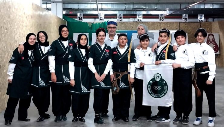 Karatay Belediyesi Spor Kulübü Geleneksel Türk Okçuluğunda Büyük Başarılar Elde Ediyor