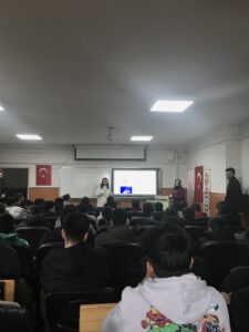 ÇUMRA'DA LİSELİLERE GÜVENİLİR GIDA EĞİTİMİ