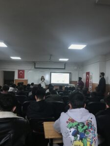 ÇUMRA'DA LİSELİLERE GÜVENİLİR GIDA EĞİTİMİ