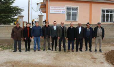 ÇUMRA KAYMAKAMI TÜRKMAN, SULAMA KOOPERATİFLERİNİ ZİYARET ETTİ
