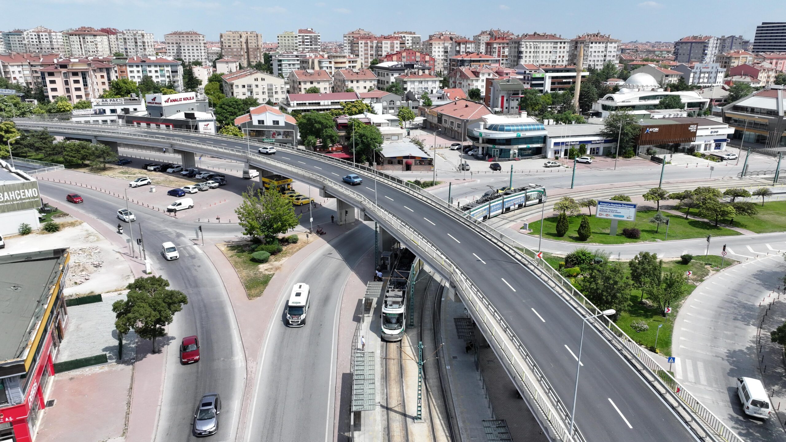 Kunduracılar Üst Geçidi'ne 600 Ton Asfalt Serildi - 4